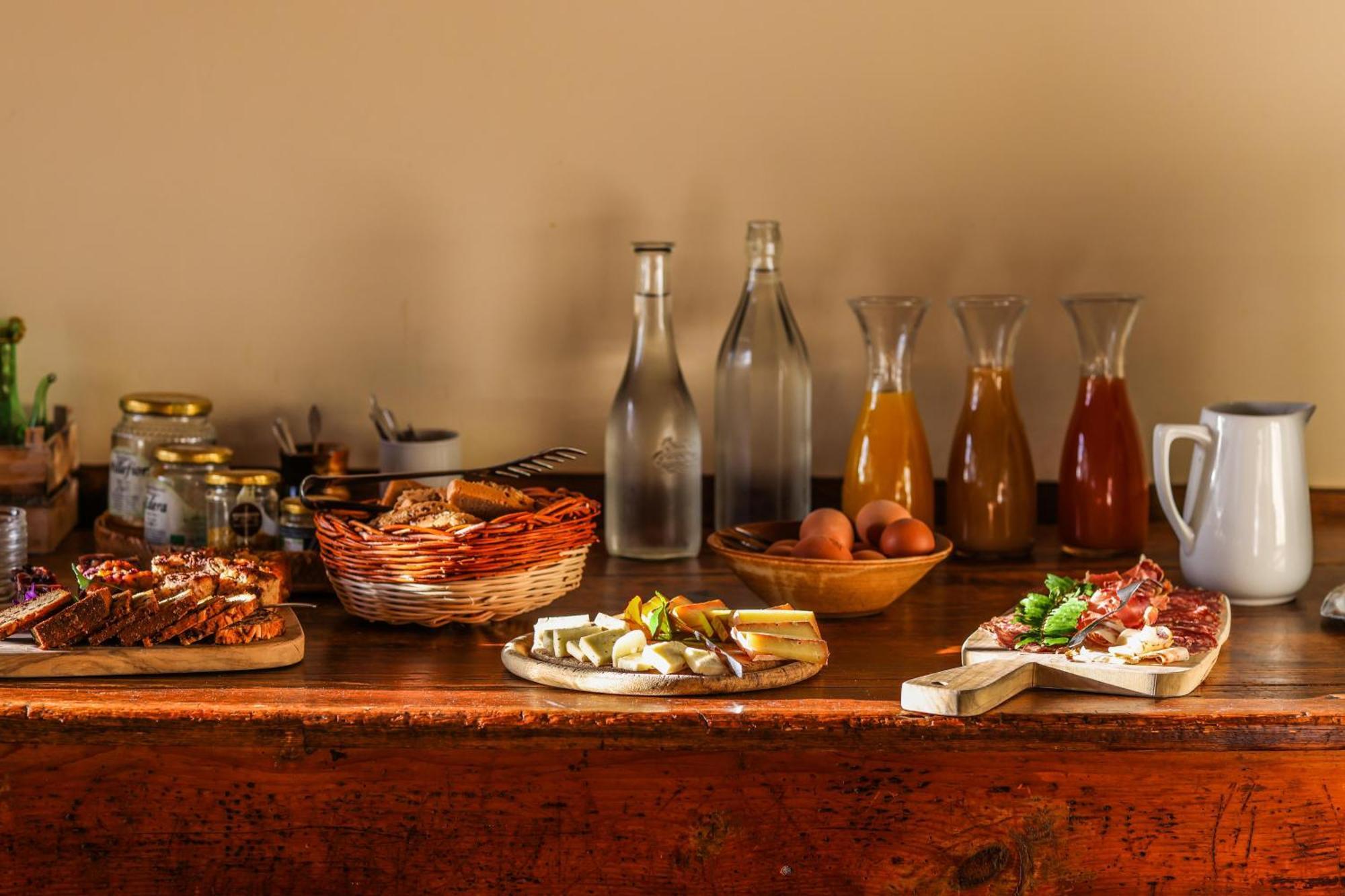 Bio-Agriturismo La Ginestra Сан Кашано ин Вал ди Пеза Екстериор снимка