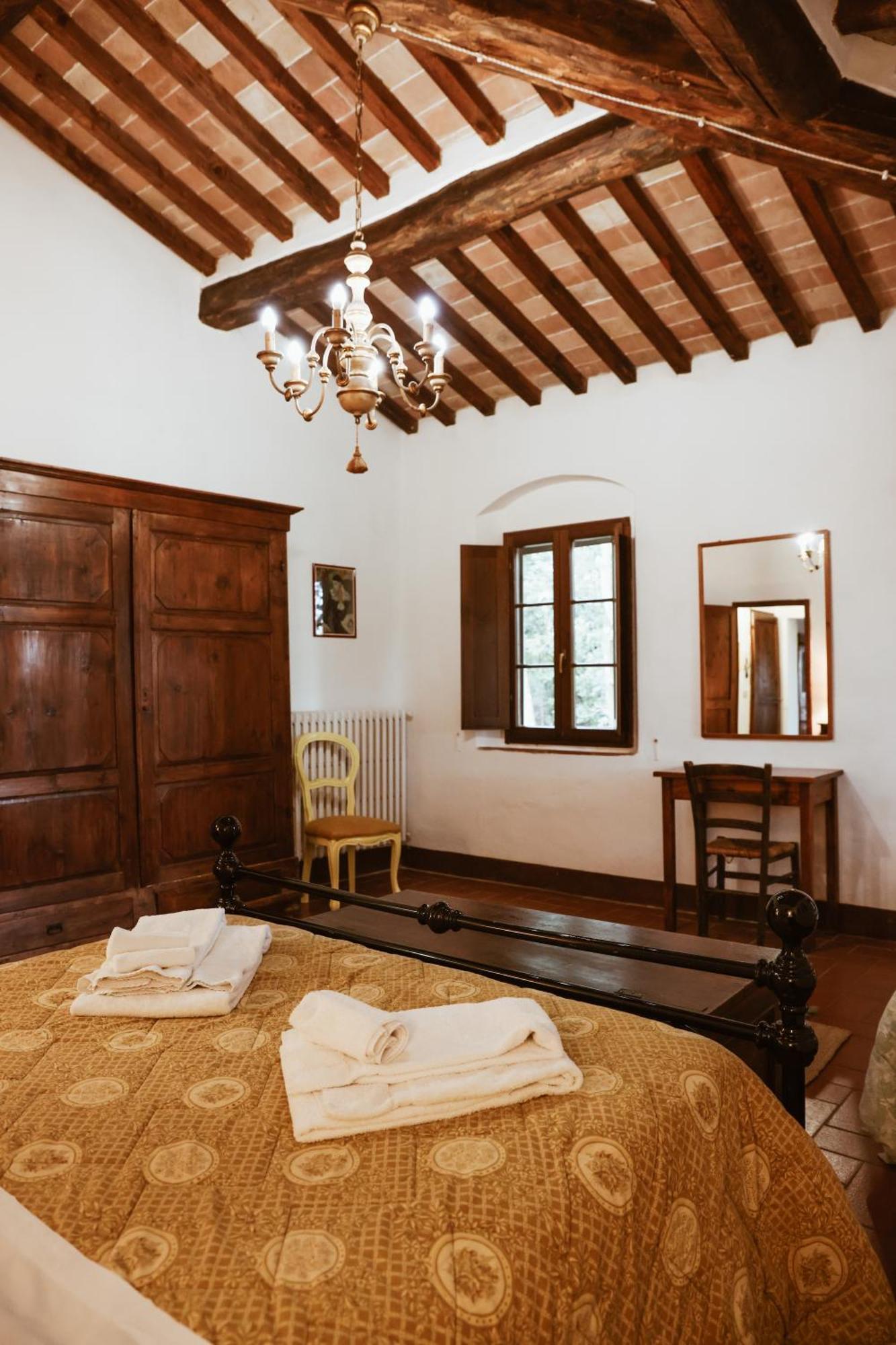 Bio-Agriturismo La Ginestra Сан Кашано ин Вал ди Пеза Екстериор снимка